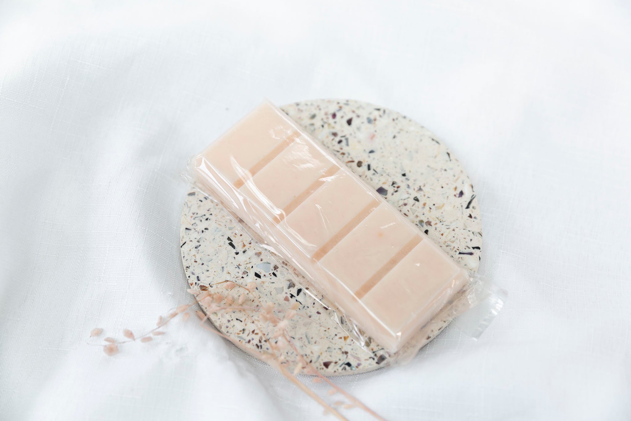 Raspberry Lamington - Scented Soy Wax Melts - Premium Crystals + Gifts from Clarity Co. - NZ's Favourite Online Crystal Shop